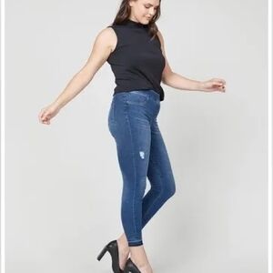 Spanx | 20203R- Distressed Ankle Skinny Jean -| Size: XL